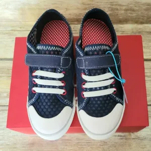 See Kai Run Toddler Sneaker 3Y