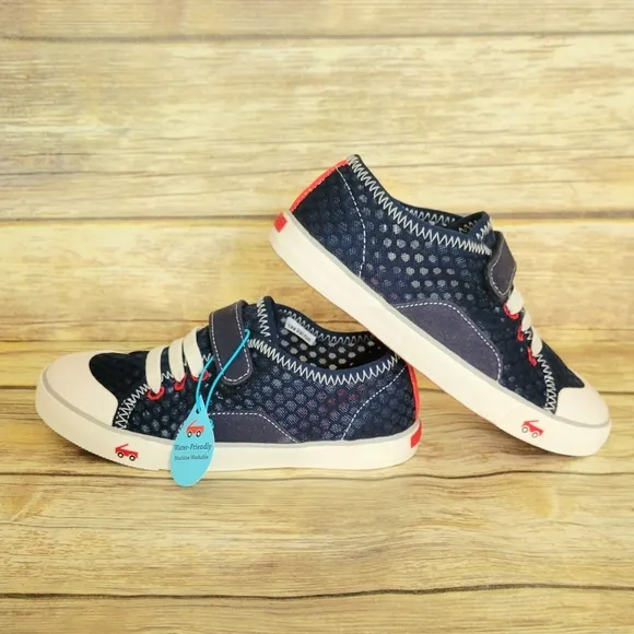 See Kai Run Toddler Sneaker 3Y