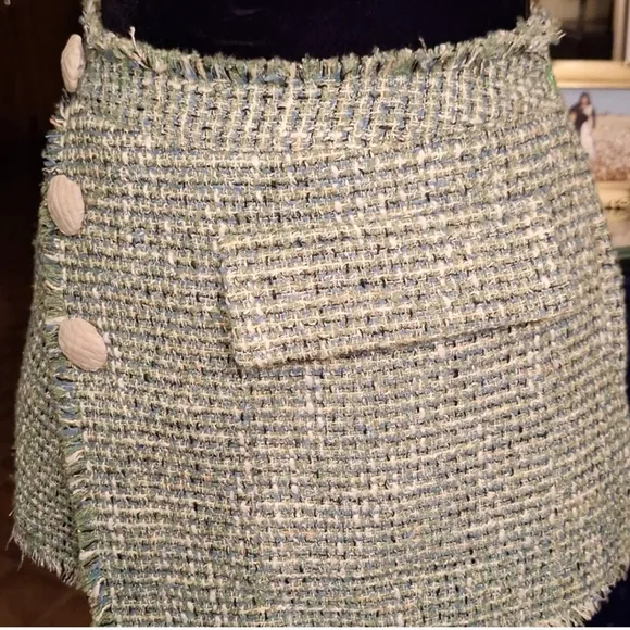 Self-Portrait boucle skorts