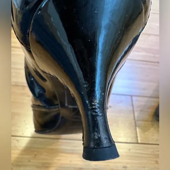 Sergio Rossi Patent Leather Pointed Toe Ankle  Boots Black Size IT36/US 6