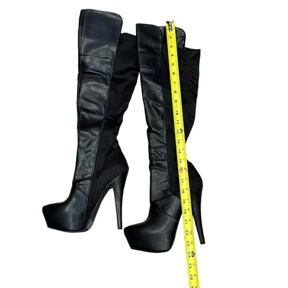 Shii knee high black comfortable tall boots size 7.5