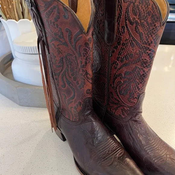 Shyanne Tassel Snip Toe Cowboy/Cowgirl Boots Size 9