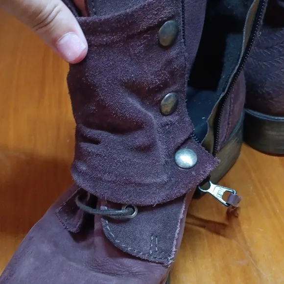 Sommerkind purple barbed wire boots size 39