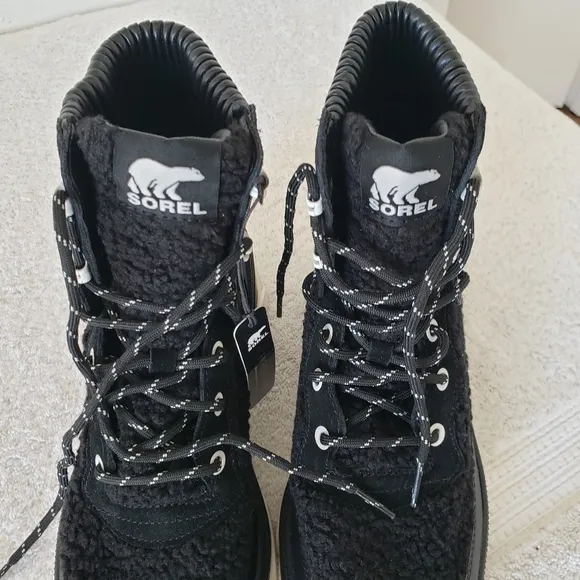 Sorel black waterproof leather plus fabric women's boots size 8.5