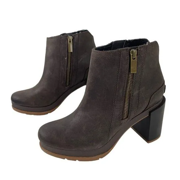 Sorel Blake Distressed Ankle Waterproof Leather Boots in Blackened Brown Size 7