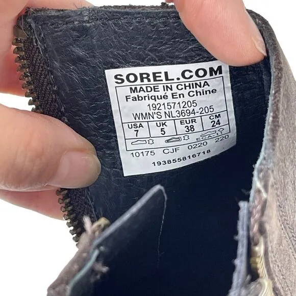 Sorel Blake Distressed Ankle Waterproof Leather Boots in Blackened Brown Size 7