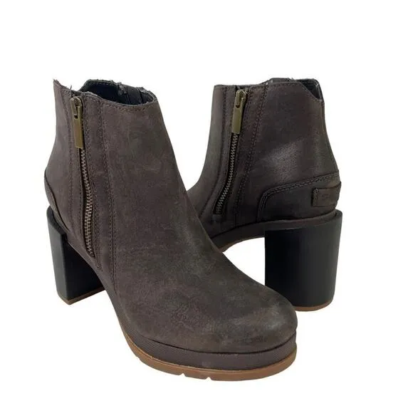 Sorel Blake Distressed Ankle Waterproof Leather Boots in Blackened Brown Size 7