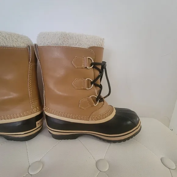 SOREL Caribou Waterproof Lace-up Winter Snow Boots Youth/Big Kids Size 3