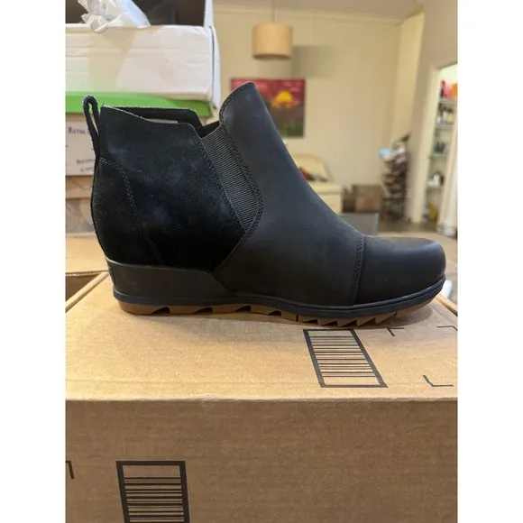 Sorel Evie Boots Shoes Women's 11 Black Leather Pull On Waterproof Ankle Boots