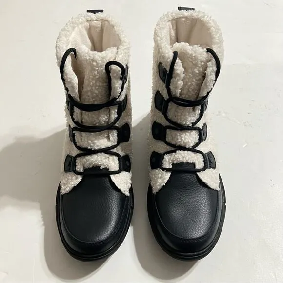 Sorel Explorer II Joan Cozy Boots Size 9