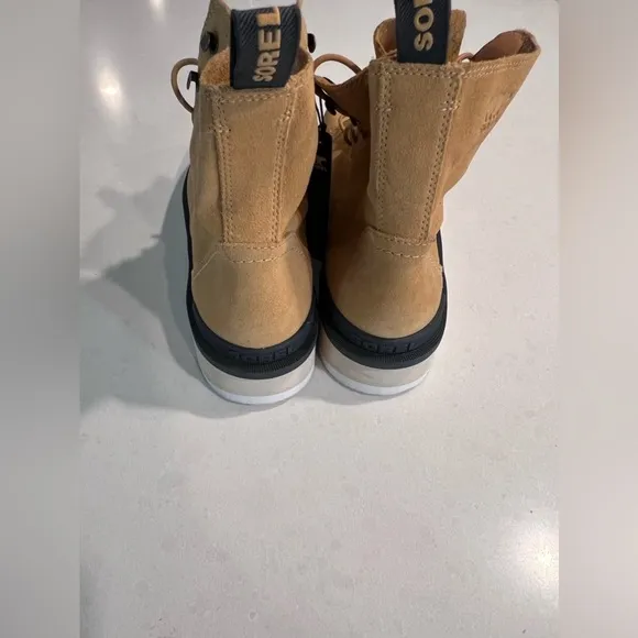 Sorel Hi Line Platform Combat Boots Geo Yellow size 10 new