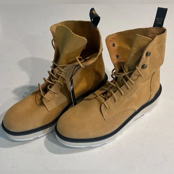 Sorel Hi Line Platform Combat Boots Geo Yellow size 10 new