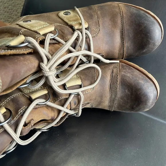Sorel Joan Of Arctic Wedge Brown Leather Ankle Boots