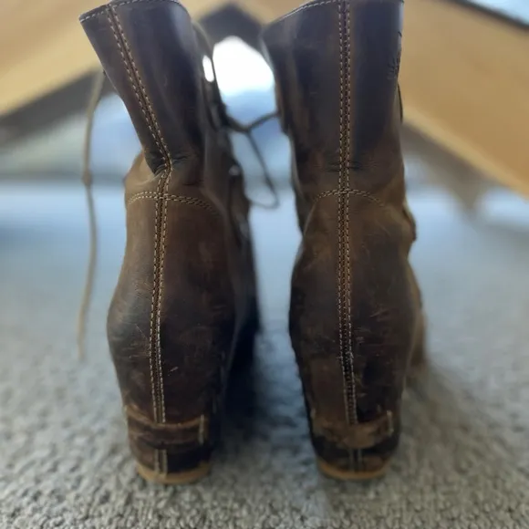 Sorel Joan Of Arctic Wedge Brown Leather Ankle Boots