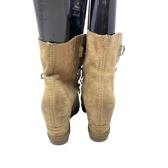 Sorel Joan of Arctic Wedge II Boots Ash Brown Size US 7.5 **Flawed