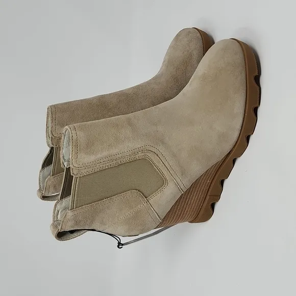 Sorel Joan Uptown Chelsea Waterproof Boots Sandy Tan Color