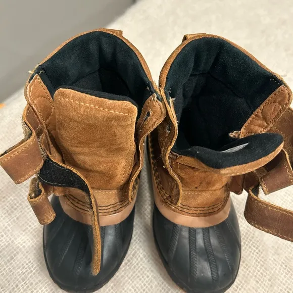 Sorel Kids Cheyenne II Boots, size10