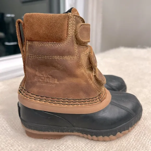 Sorel Kids Cheyenne II Boots, size10