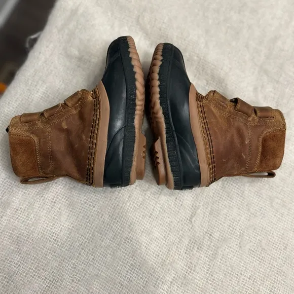 Sorel Kids Cheyenne II Boots, size10