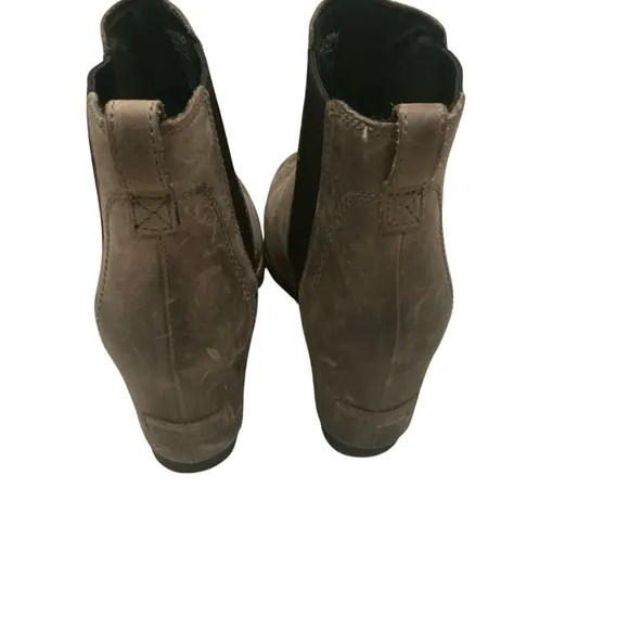 Sorel Lea wedge Chelsea ankle boots brown quarry leather size 7.5