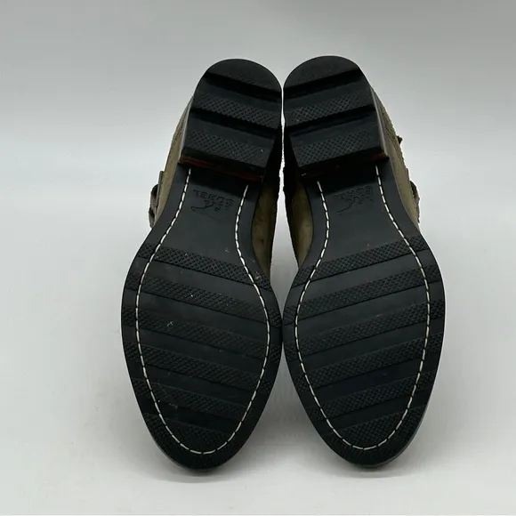 Sorel Lolla Ankle Boots. Size 7