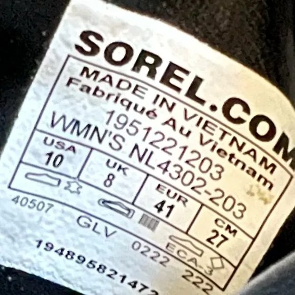 Sorel  NWT Waterproof Chukka Boots rain boots size 10 brown red black