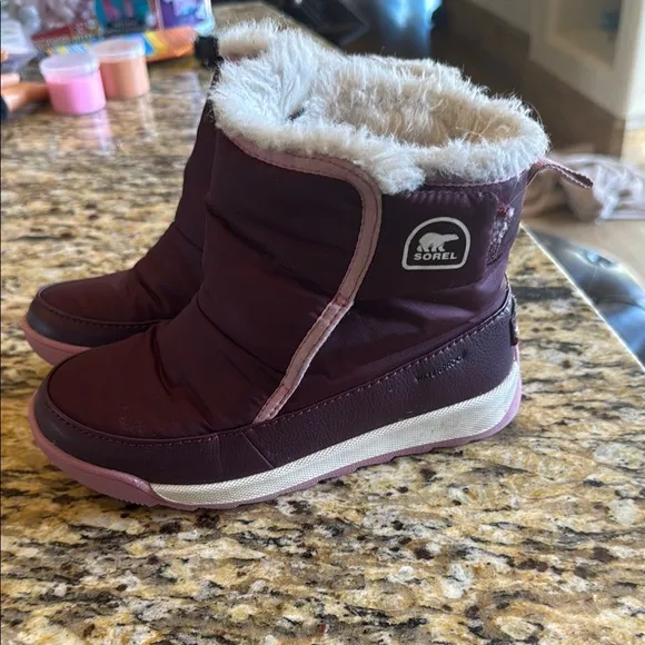 Sorel Purple Winter Boots with Faux Fur