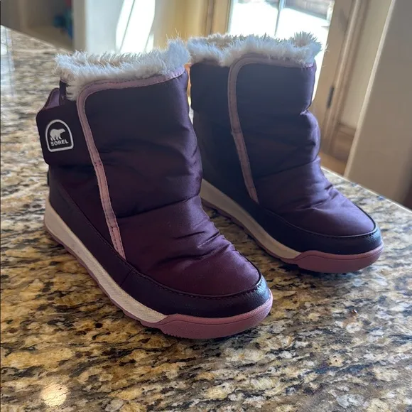 Sorel Purple Winter Boots with Faux Fur