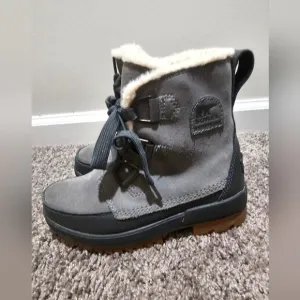 Sorel Tivoli IV Waterproof  boots size 6 grey