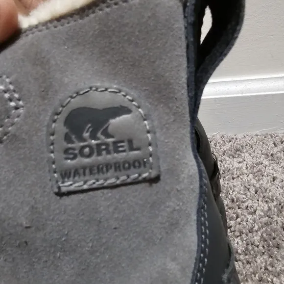 Sorel Tivoli IV Waterproof  boots size 6 grey