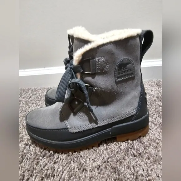 Sorel Tivoli IV Waterproof  boots size 6 grey
