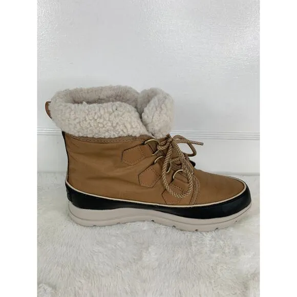 Sorel Women's Explorer Carnival Waterproof Snow Boot - Size 6.5
