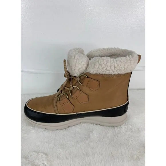 Sorel Women's Explorer Carnival Waterproof Snow Boot - Size 6.5