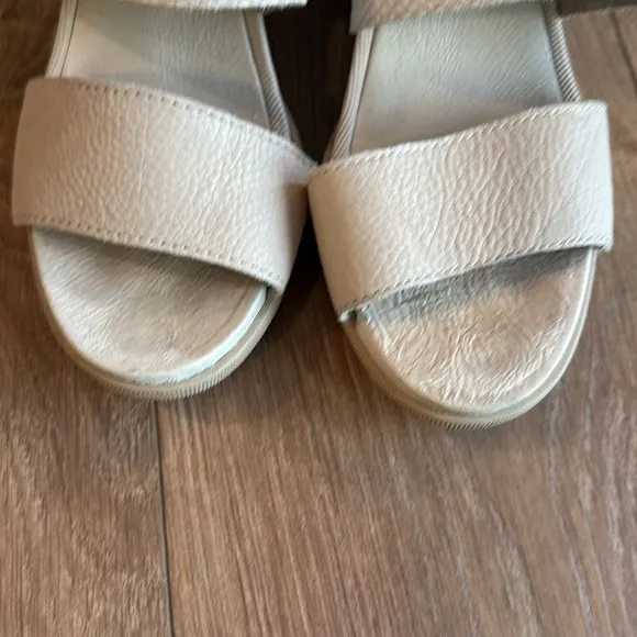 SOREL WOMENS JOANIE II SLINGBACK SANDAL CREAMLEATHER SIZE 10
