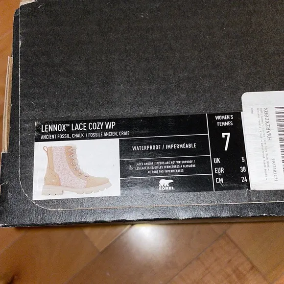 Sorel Women's Lennox Lace cozy WP lamb shearling lace up boots cream 7 N…