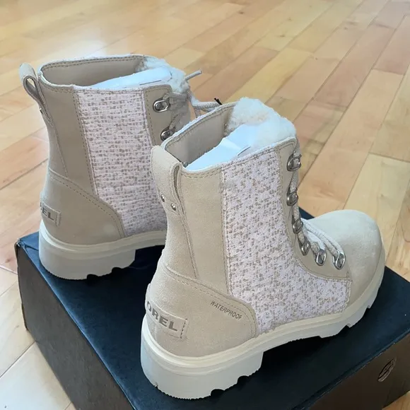 Sorel Women's Lennox Lace cozy WP lamb shearling lace up boots cream 7 N…