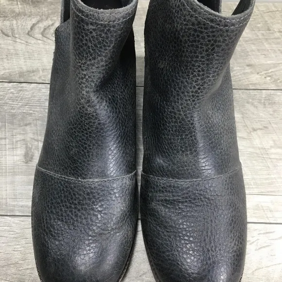 Sorel Women's NL3383 Cate Cutout Gray Leather Waterproof Bootie Boots Size 8