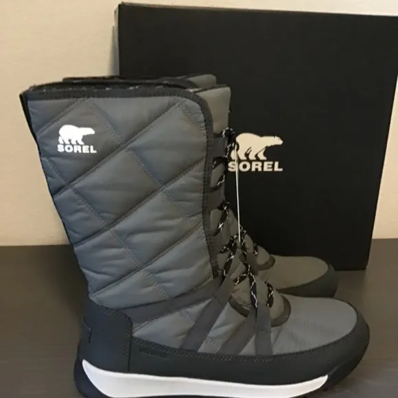 SOREL Women's Whitney II Lace Cold-Weather Boots, size 9.5