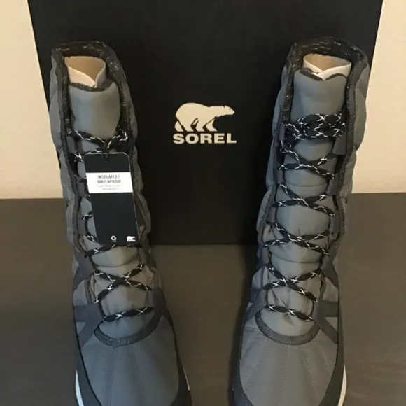 SOREL Women's Whitney II Lace Cold-Weather Boots, size 9.5