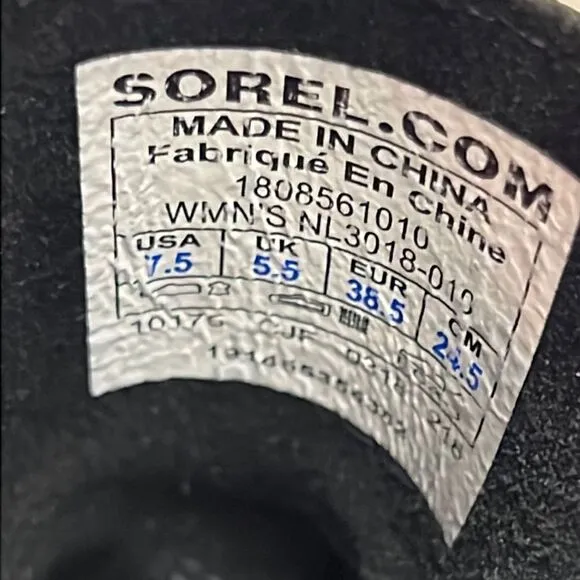 Sorel Joan of arctic wedge boots size 7.5 A7
