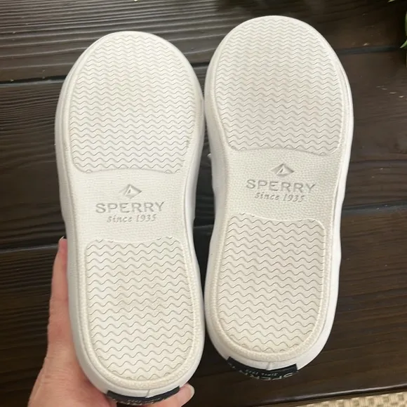 Sperry boys white leather sneaker
