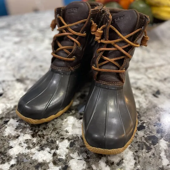 Sperry Leather Boots woman’s size 9.5