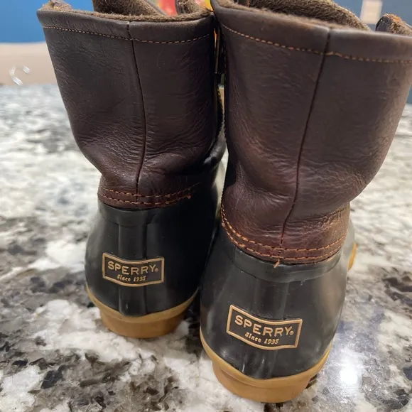 Sperry Leather Boots woman’s size 9.5