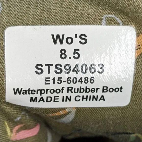 SPERRY Saltwater Waterproof Quilted Duck Boots