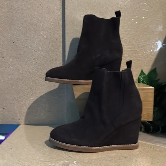 Splendid Wanda Wedge Chelsea Boots (A0007)