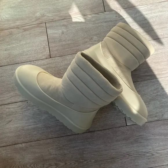 Stampd x Ugg Men's size 11 Bootss