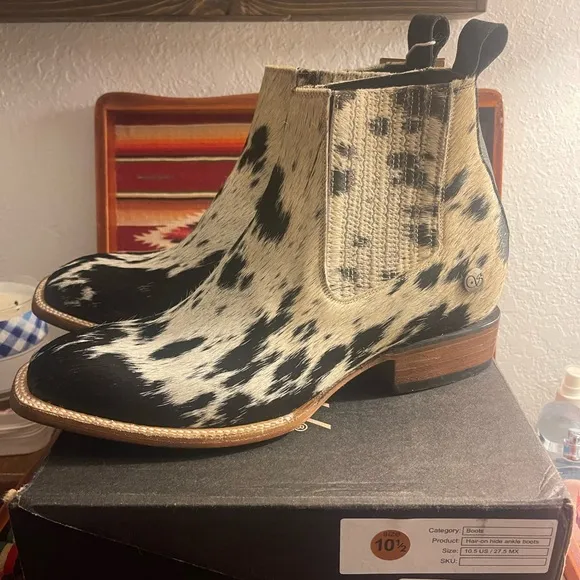 Steifeld The Aurora Hair-on hide ankle boots - Size 10.5