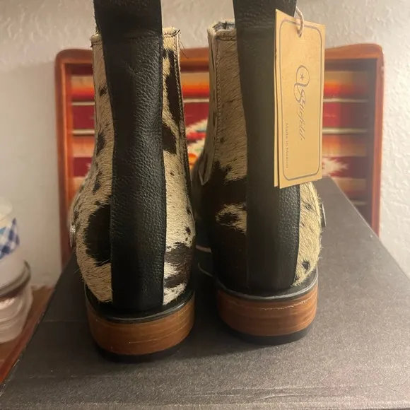 Steifeld The Aurora Hair-on hide ankle boots - Size 10.5