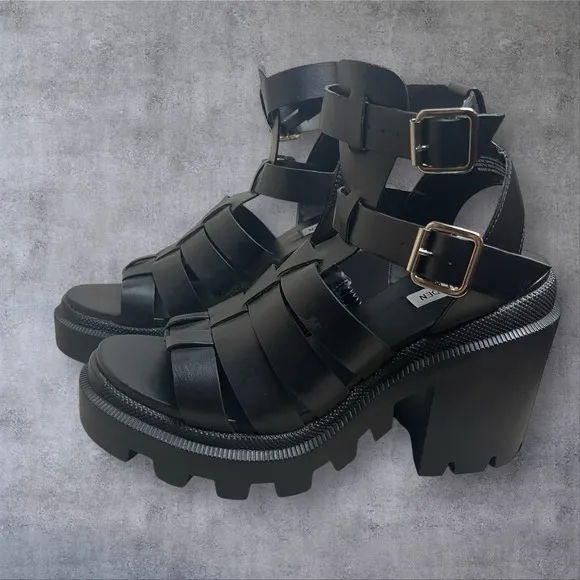 Steve Madden Black Cosmic Lug Chunky Platform Fisherman Ankle Sandals Womens 9