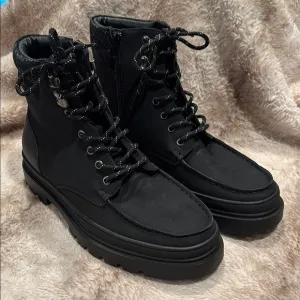 Steve Madden lace up Black Men's Boots size 8.5
